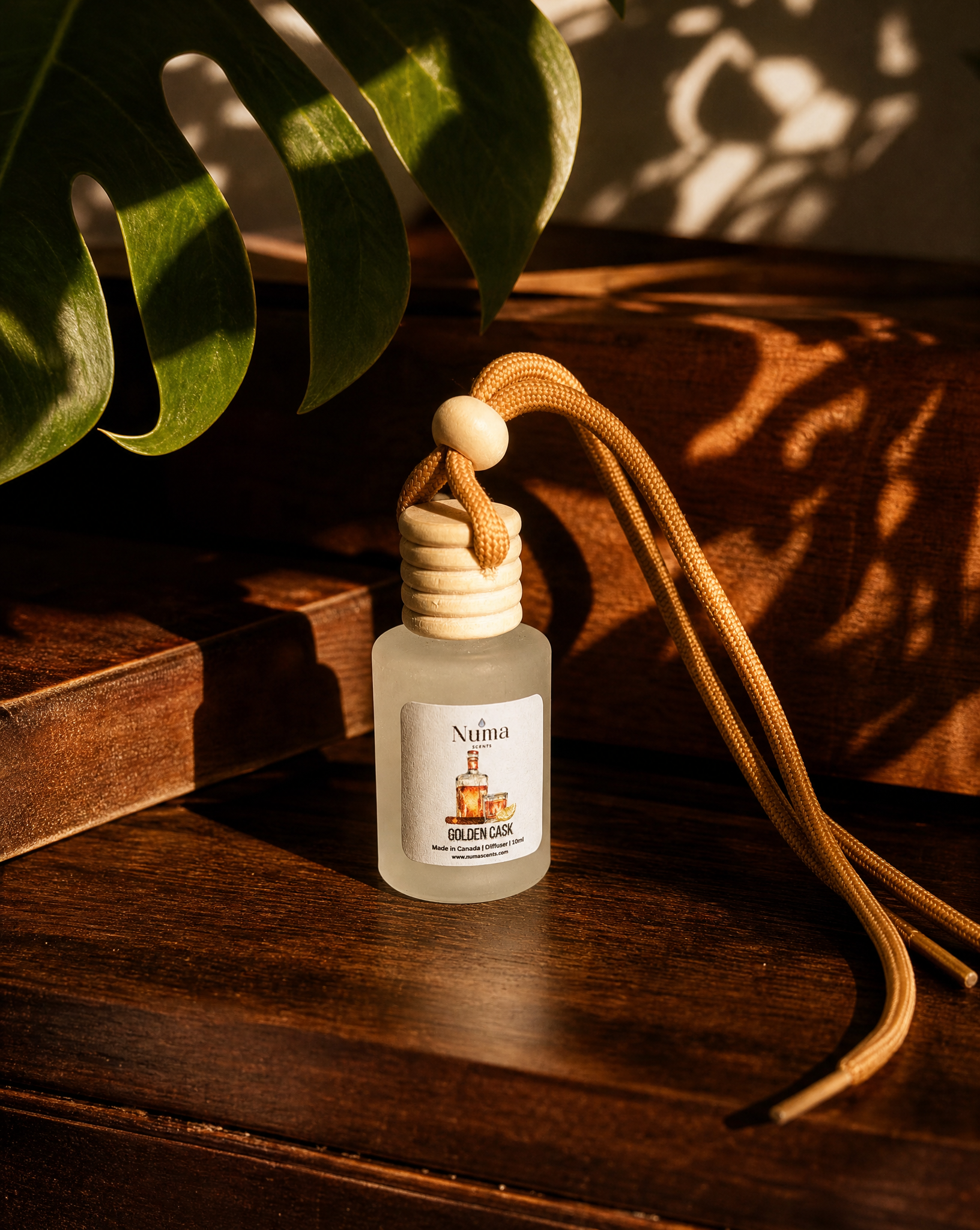 Golden Cask Hanging Car Diffuser