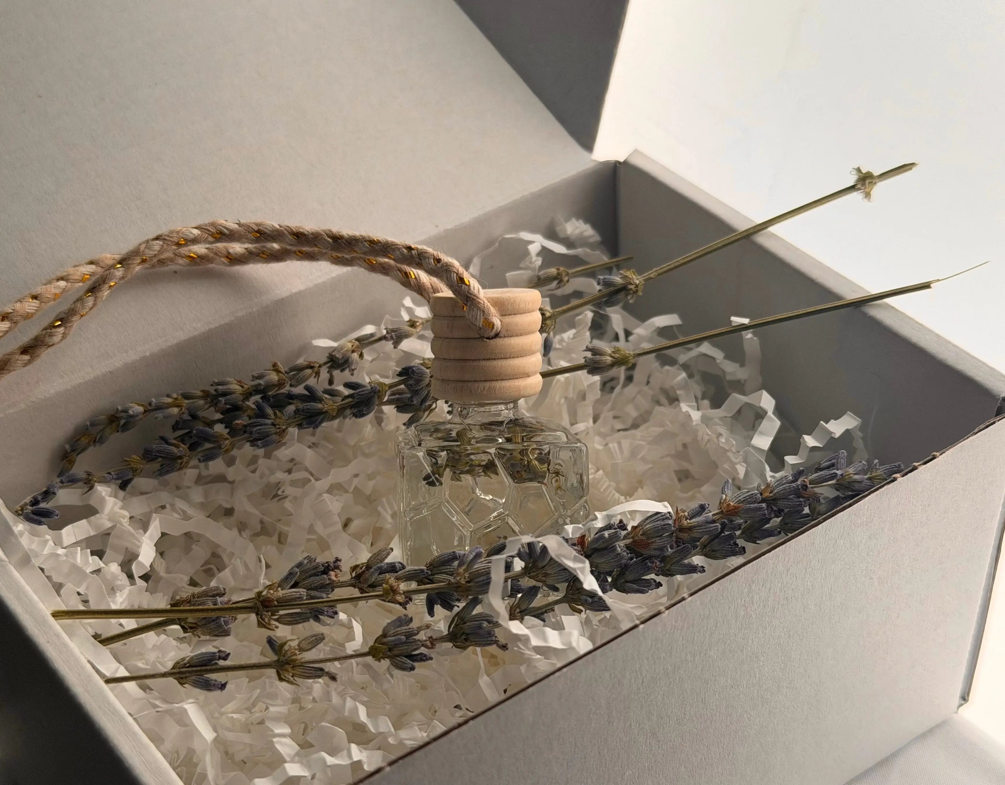 Numa Scent Hanging Diffuser - Lavender 10ml Numa Scents